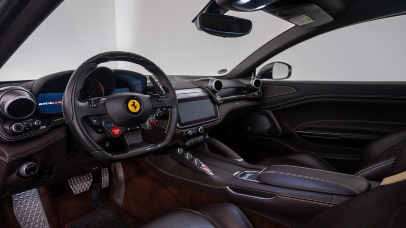 Ferrari GTC4 Lusso 6.3 V12 DCT Carbon/P.Disp./Lift/JBL — photo 15