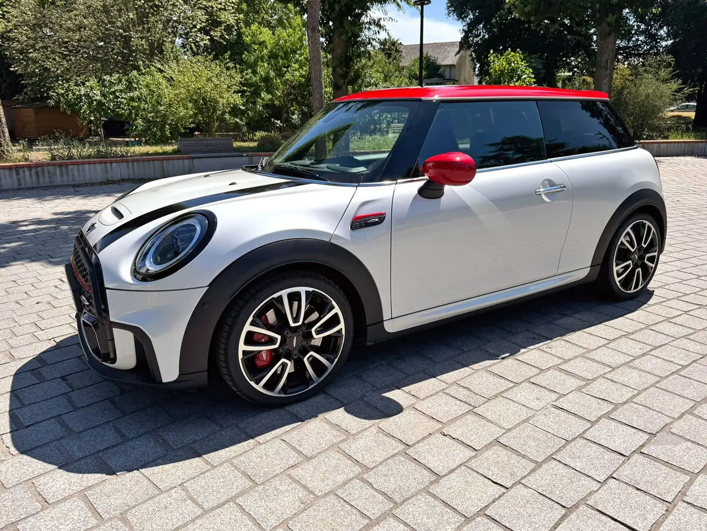 MINI John Cooper Works MINI John Cooper Works 231ch Premium Plus BVA8 Blanc - 1