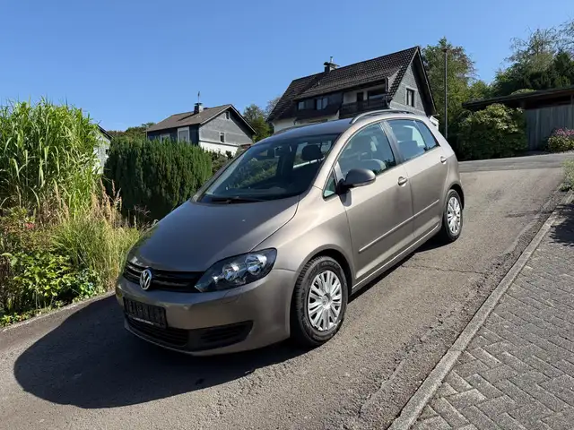 Volkswagen Golf Plus 1.6 TDI DPF Comfortline *TÜV:NEU*