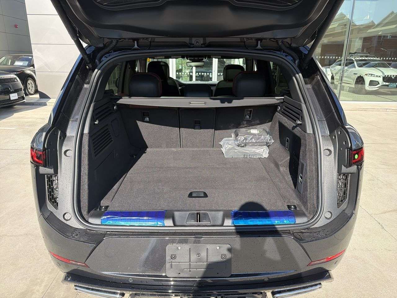 2026 Land Rover Range Rover Sport P400 Dynamic HSE thumb 21