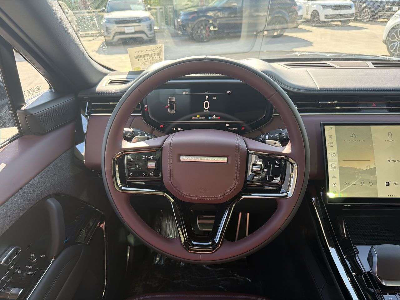 2026 Land Rover Range Rover Sport P400 Dynamic HSE thumb 11
