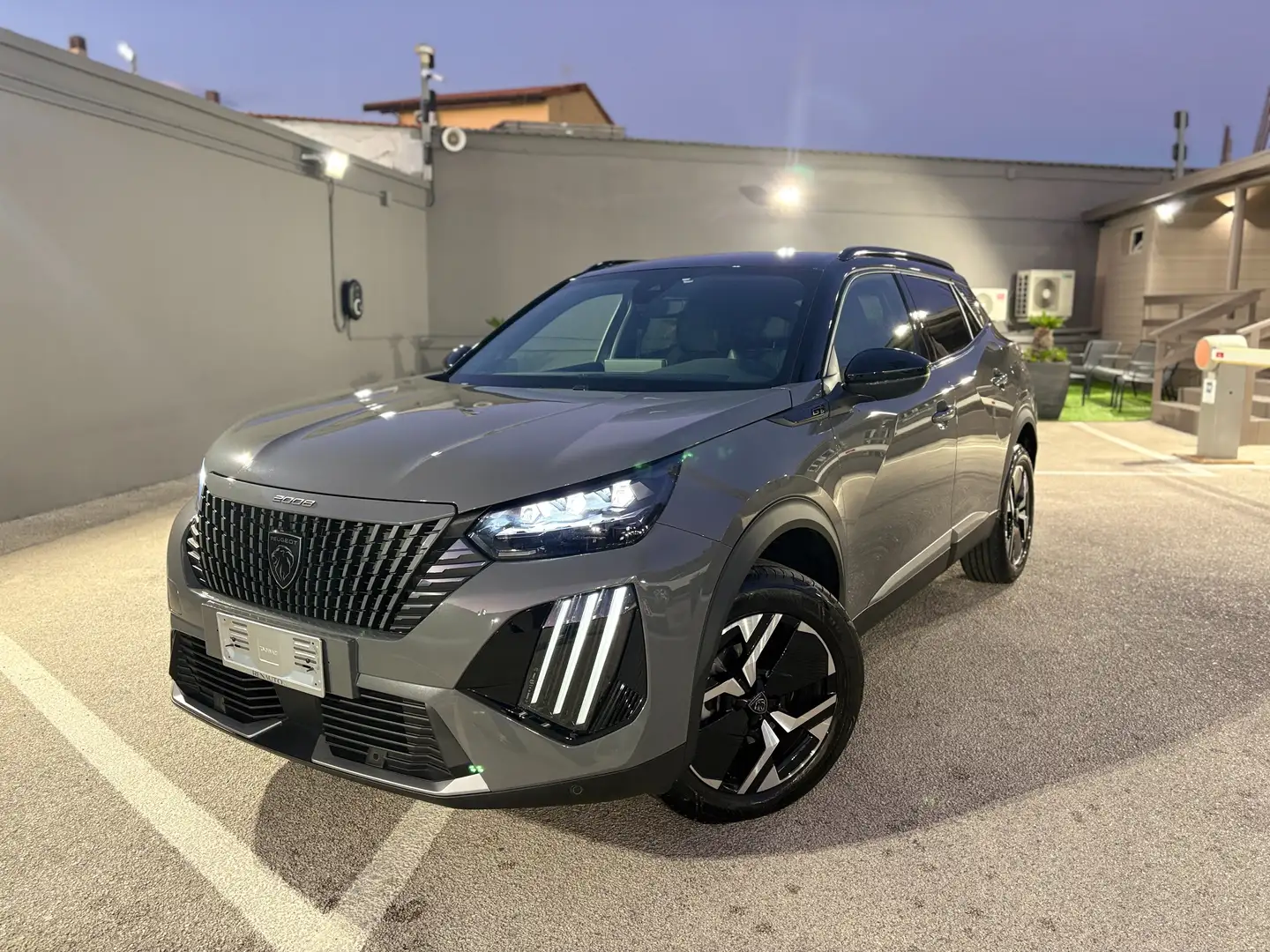 Peugeot 2008 2008 1.2 puretech GT Pack s Automatic KM CERTIFICA Grigio - 1