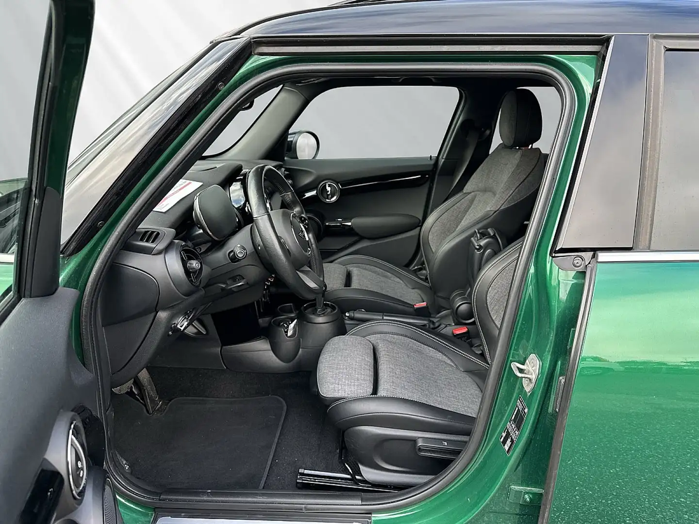 MINI Cooper MINI Cooper Aut. Grün - 2