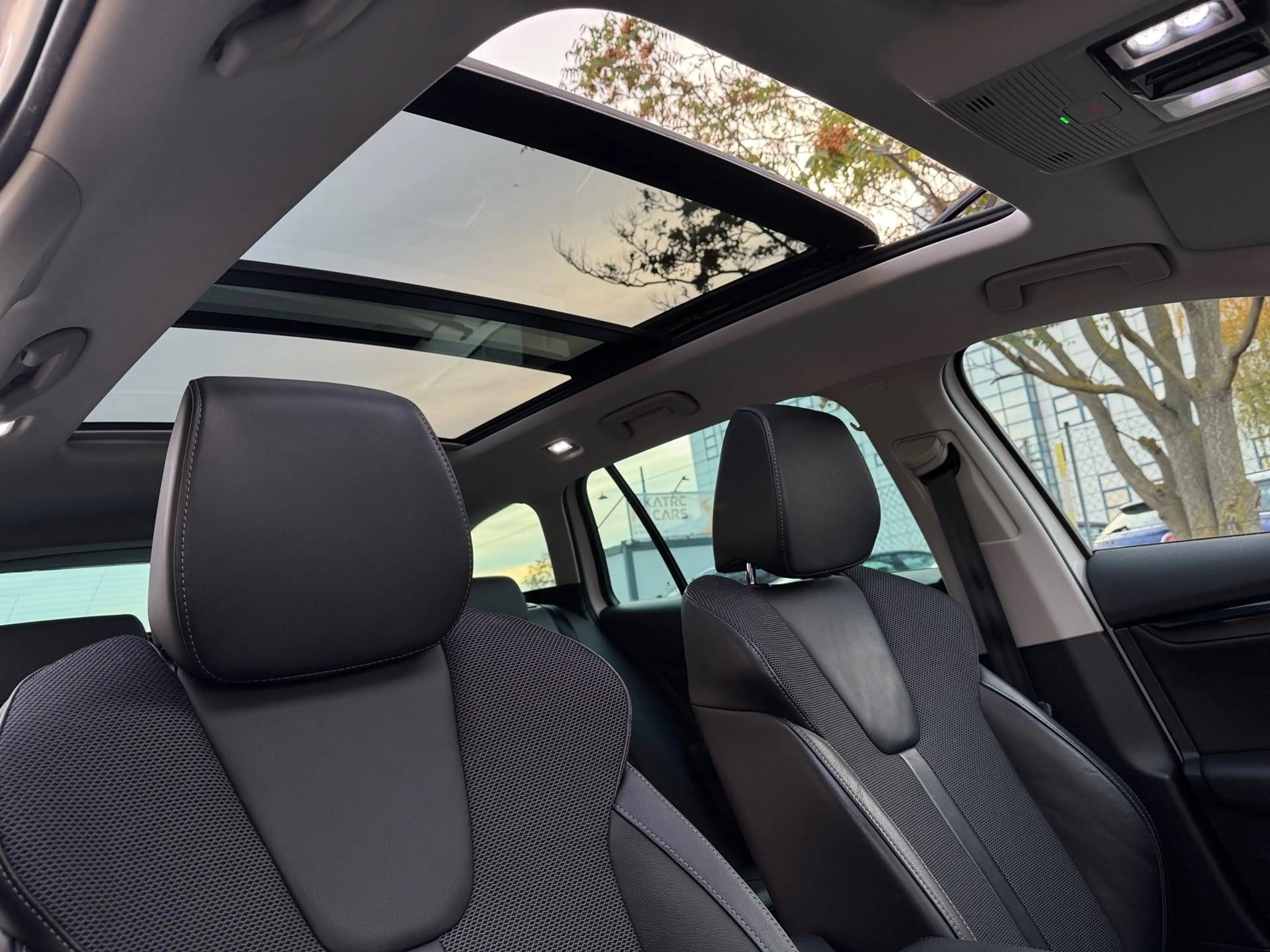 Skoda Octavia Ambition 2.0 TDI DSG | PANO  | LED  | AHK | RFK | Spurhalteassistent — photo 12