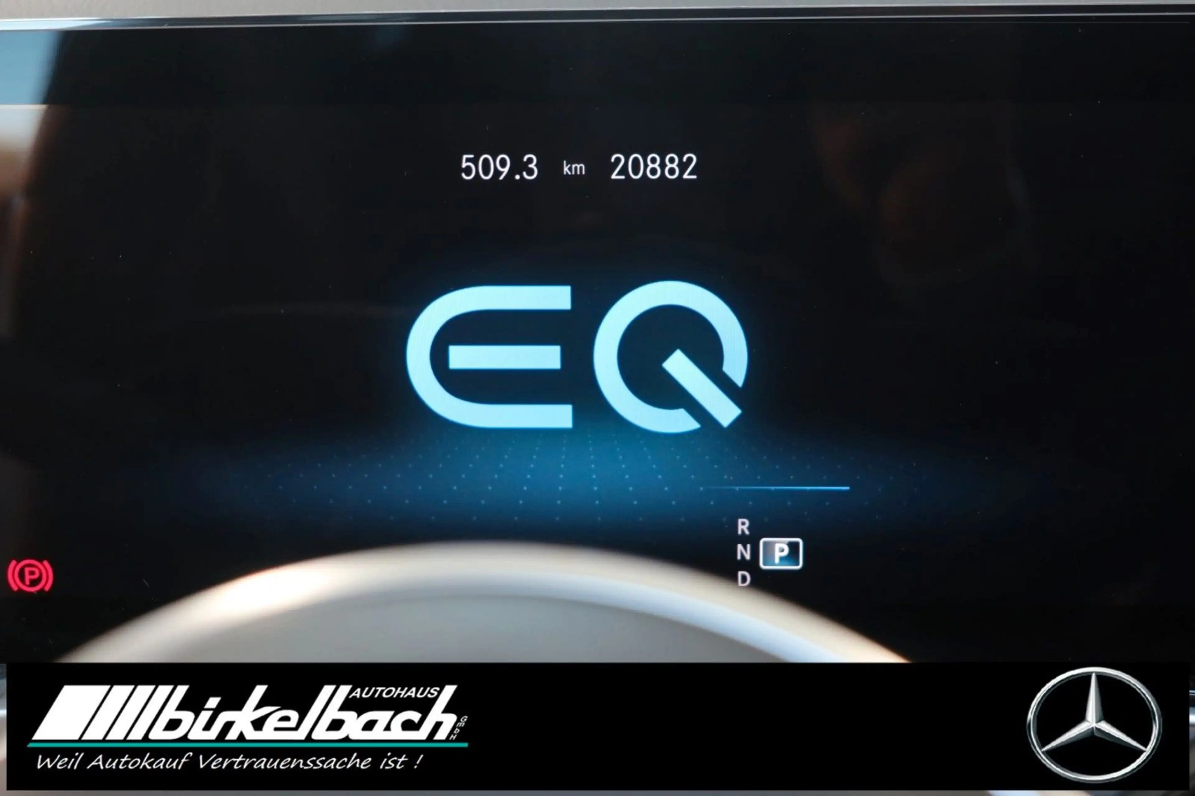 Mercedes-Benz EQB 250 Progressive Night Pano — photo 6