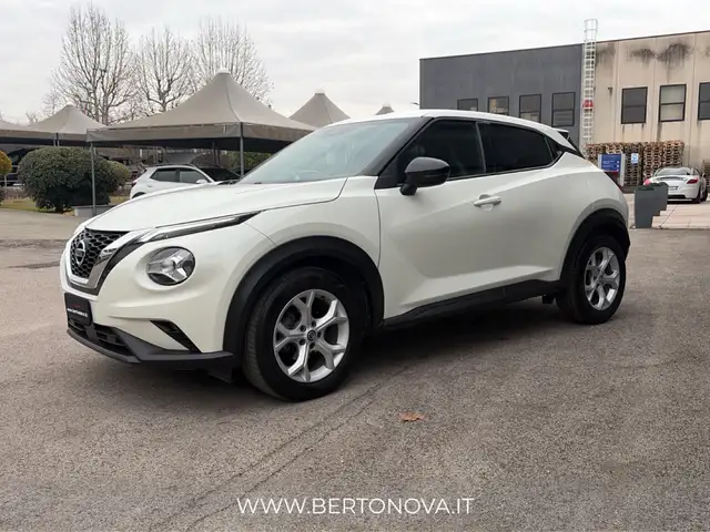 Nissan Juke view 3