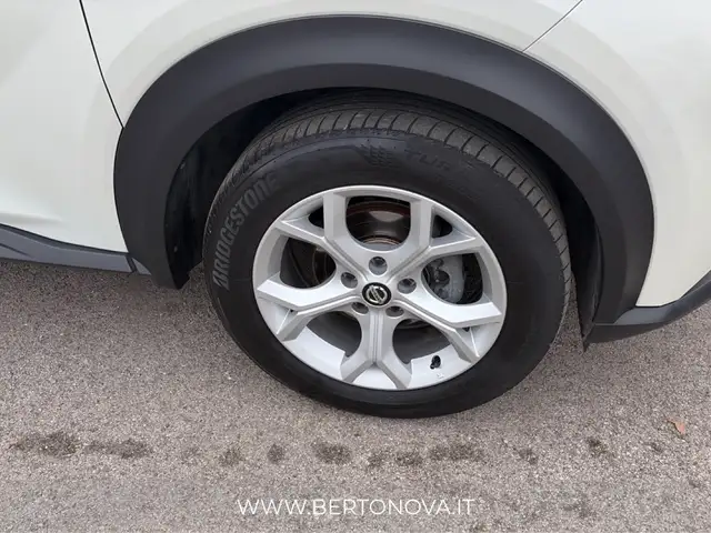 Nissan Juke view 8