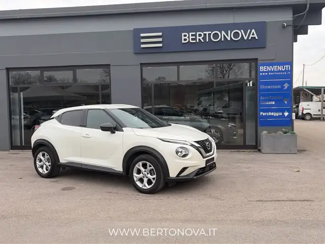 2021 Nissan Juke in White for sale