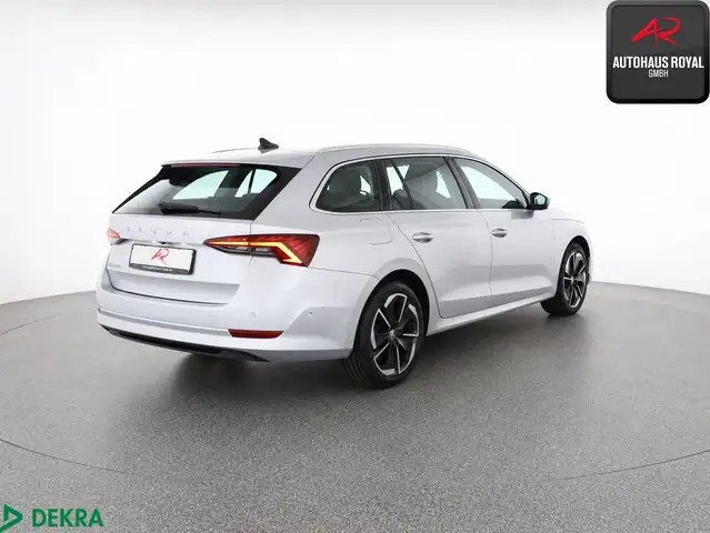 Skoda Octavia view 5