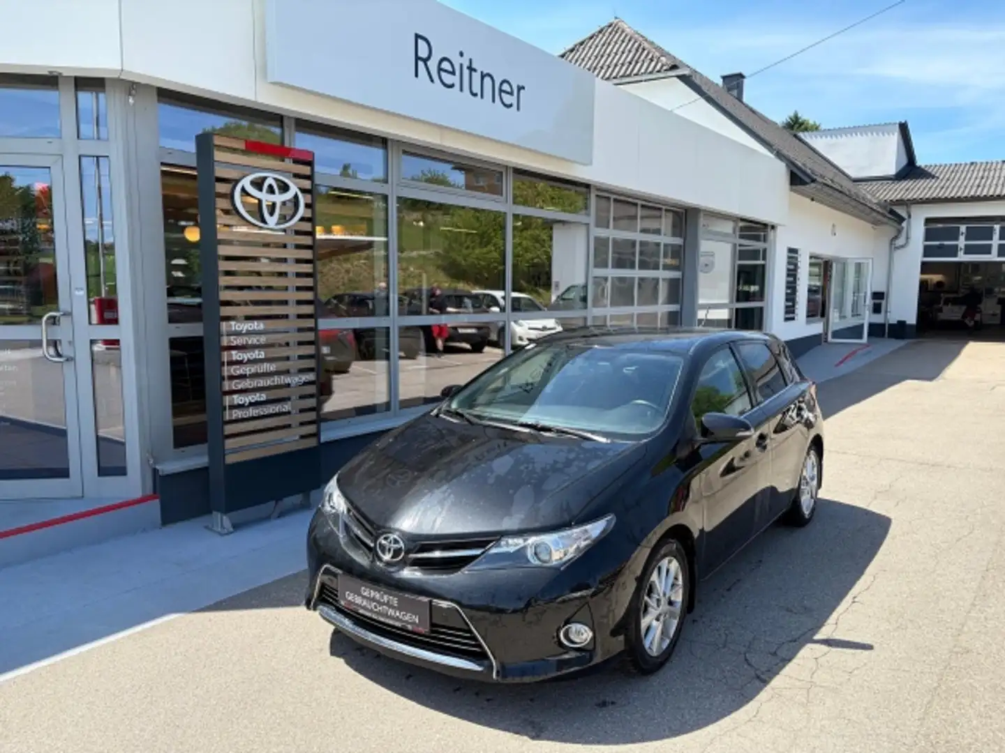 Toyota Auris AURIS 1,4 D-4D 5 ACT Schwarz - 1