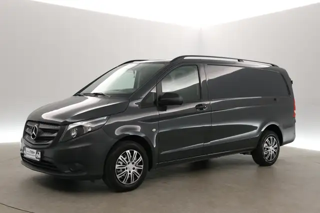 Mercedes-Benz Vito view 8