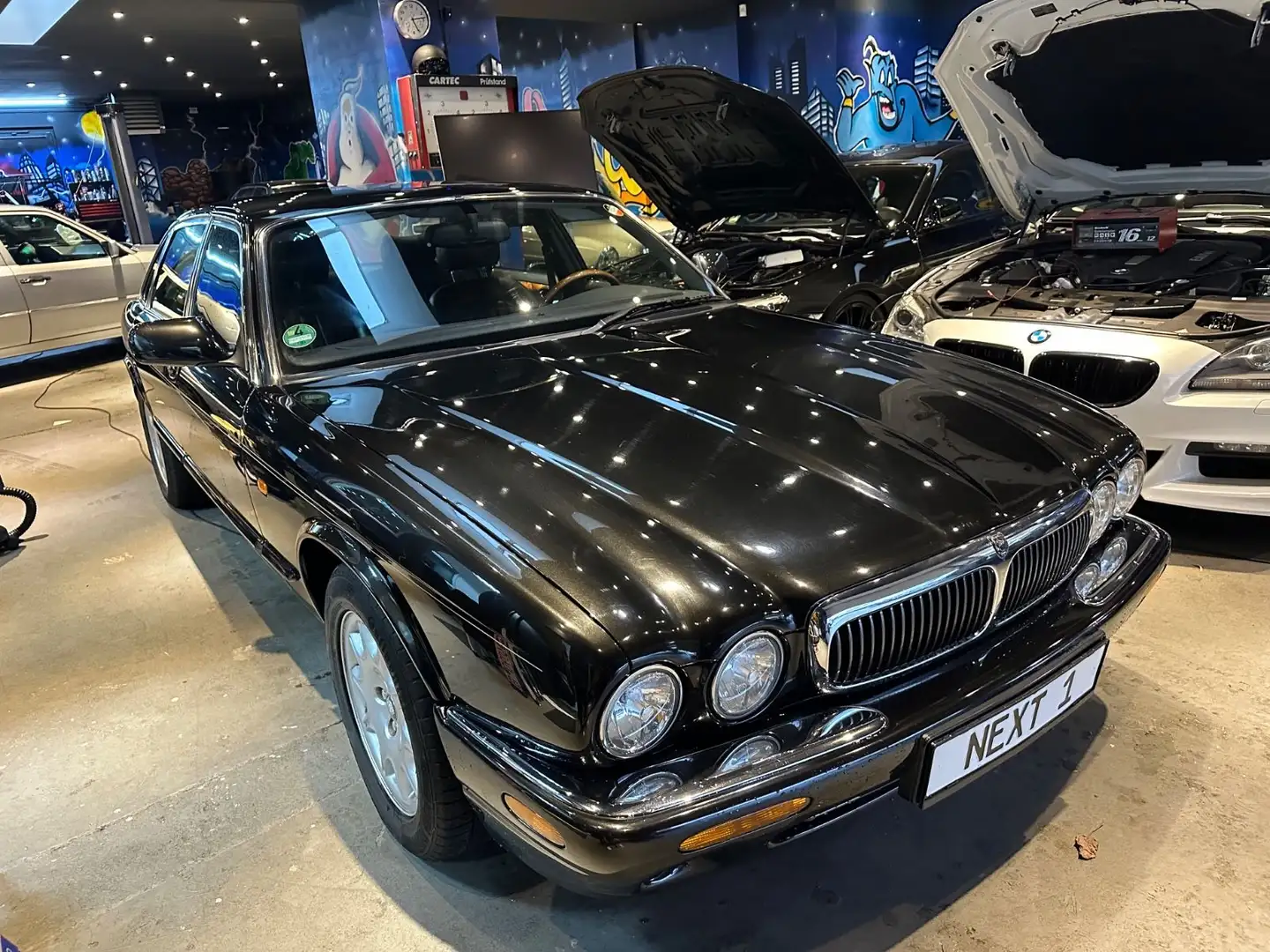 Jaguar XJ Executive 3.2 V8 Leder Klimaanlage Servo Fekete - 1