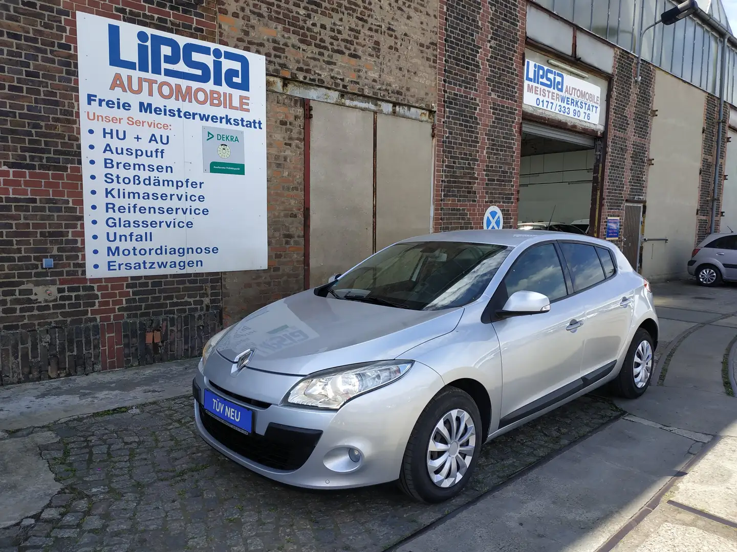 Renault Megane 1.6/ TÜV NEU/ Tempomat/PDC Grau - 1