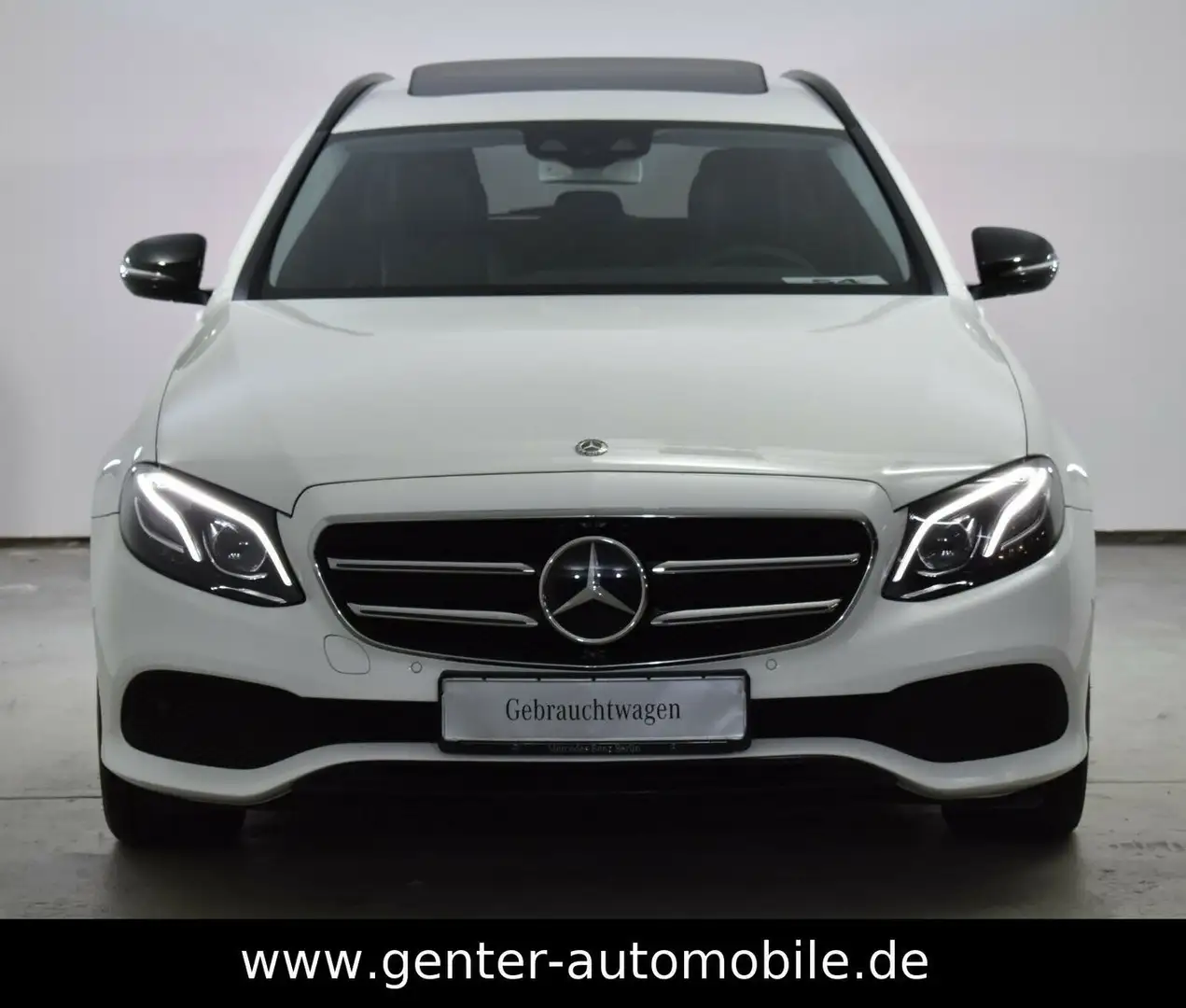 Mercedes-Benz E 400 d T 4M AVANTGARDE COMAND WIDESCREEN LED AHK Weiß - 2