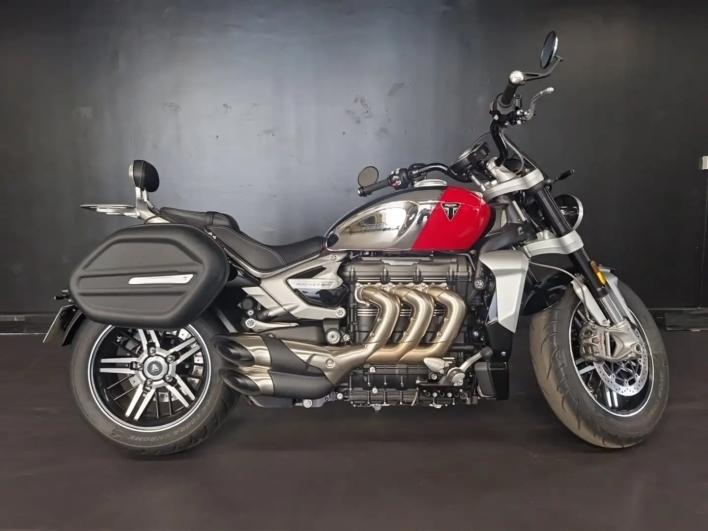 Triumph Rocket 3 GT Червоний - 2