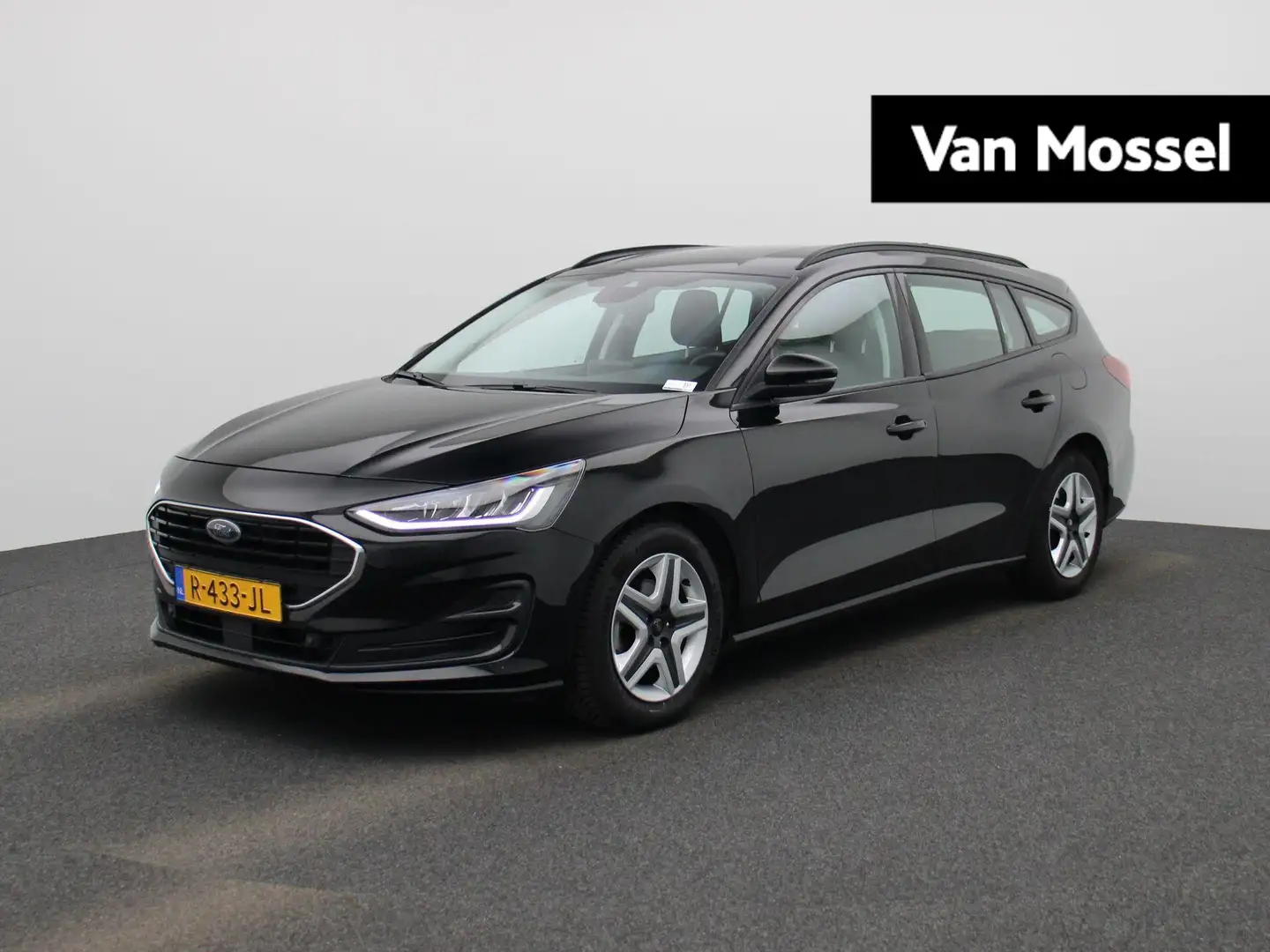 Ford Focus Wagon 1.0 EcoBoost Hybrid Titanium | Apple Carplay Zwart - 1