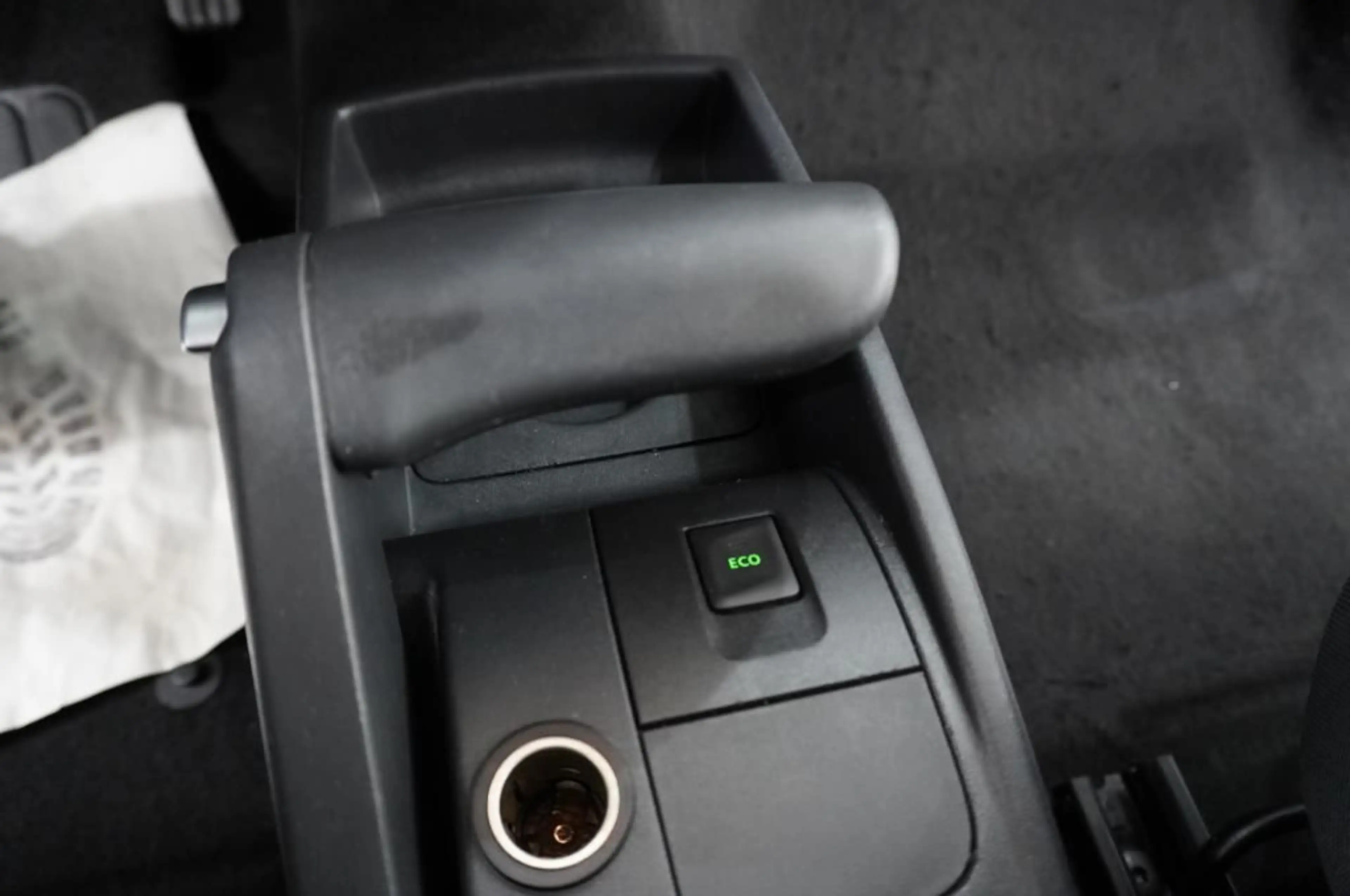 Renault Kangoo Grand 1.5 dCI 7-Sitzer PDC/Klima/Bluetoot — photo 12