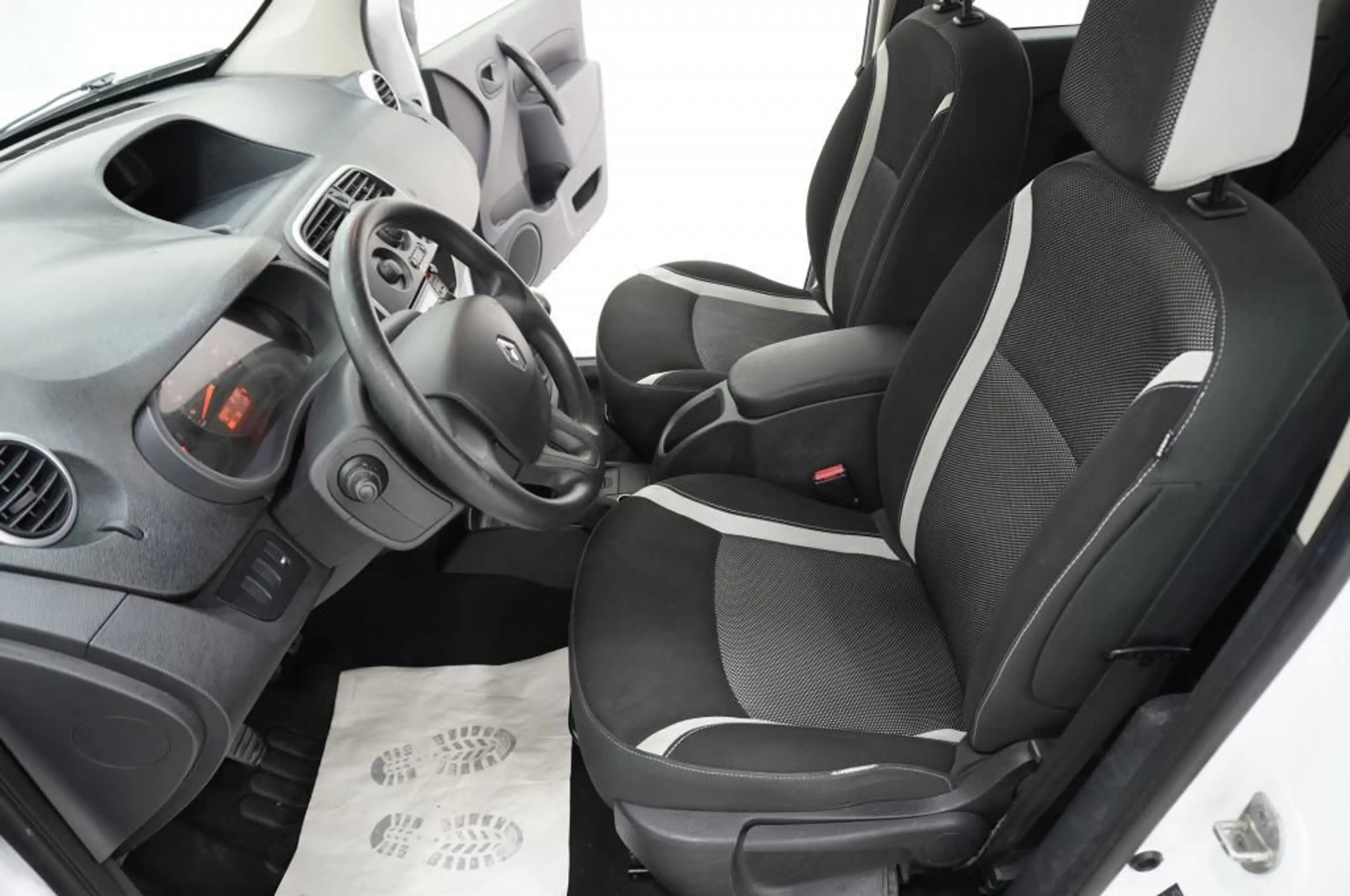 Renault Kangoo Grand 1.5 dCI 7-Sitzer PDC/Klima/Bluetoot — photo 9