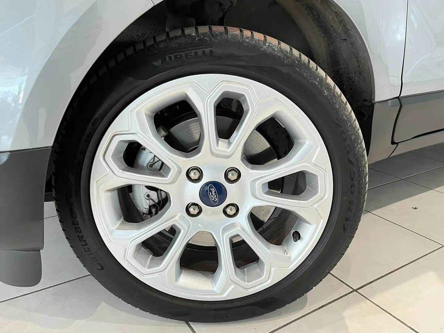 Ford EcoSport 1.0EcoBoost FWD 125cv 2022 26.744km Navi/Carplay Grijs - 2