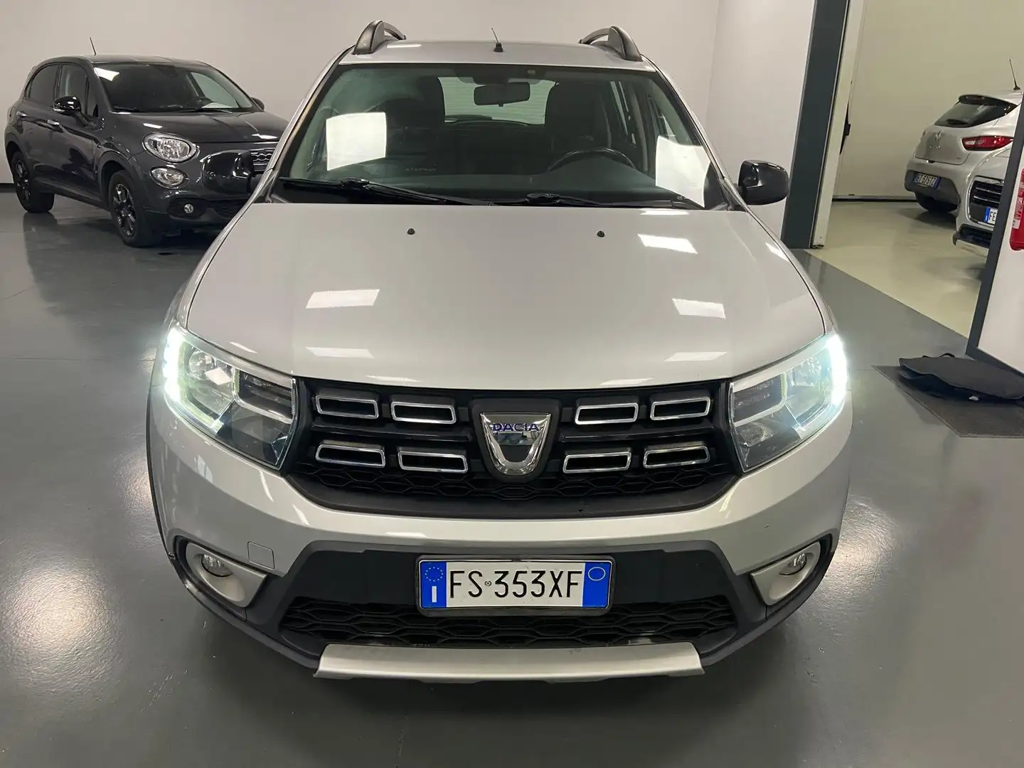 Dacia Sandero Sandero II Stepway Stepway 0.9 tce turbo Gpl s Silber - 2