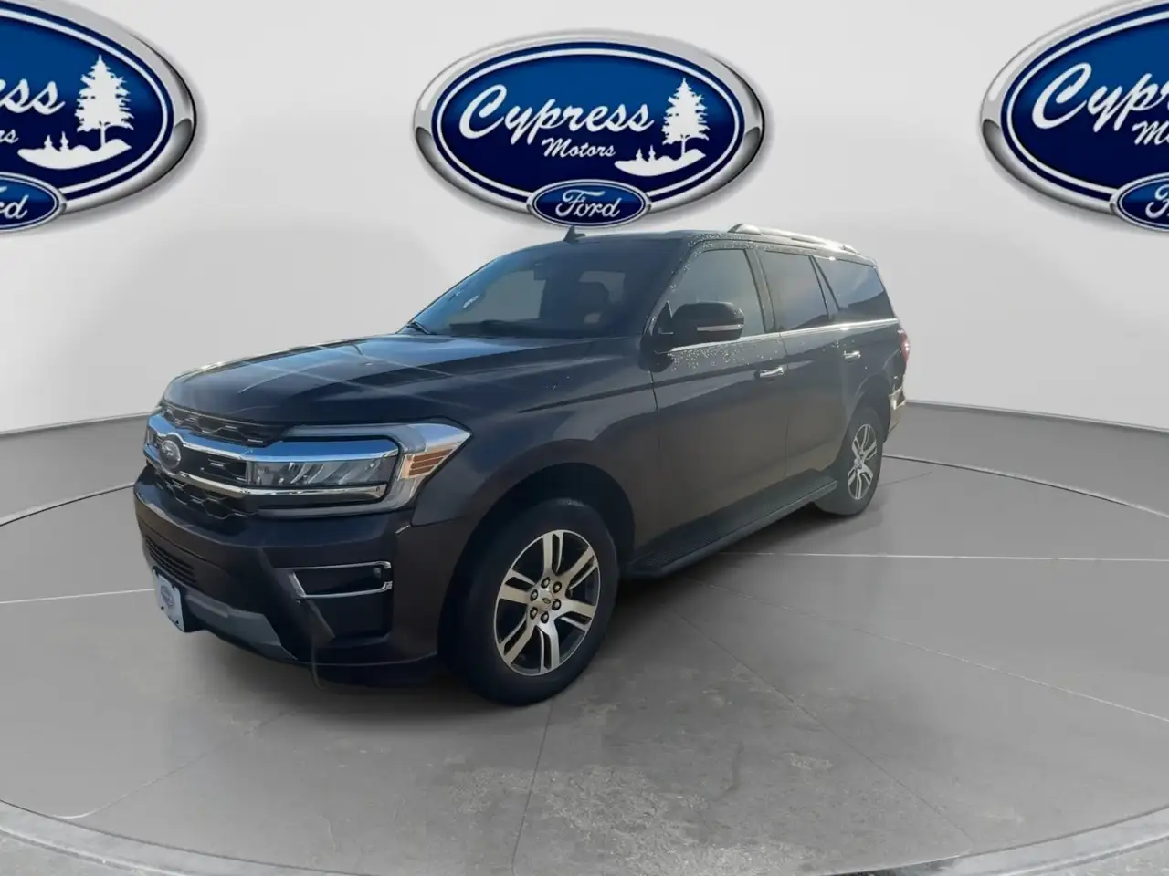Ford Expedition снимка Ford Expedition