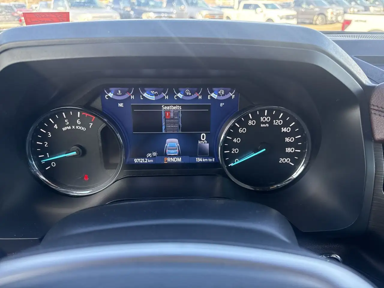 Ford Expedition снимка Ford Expedition