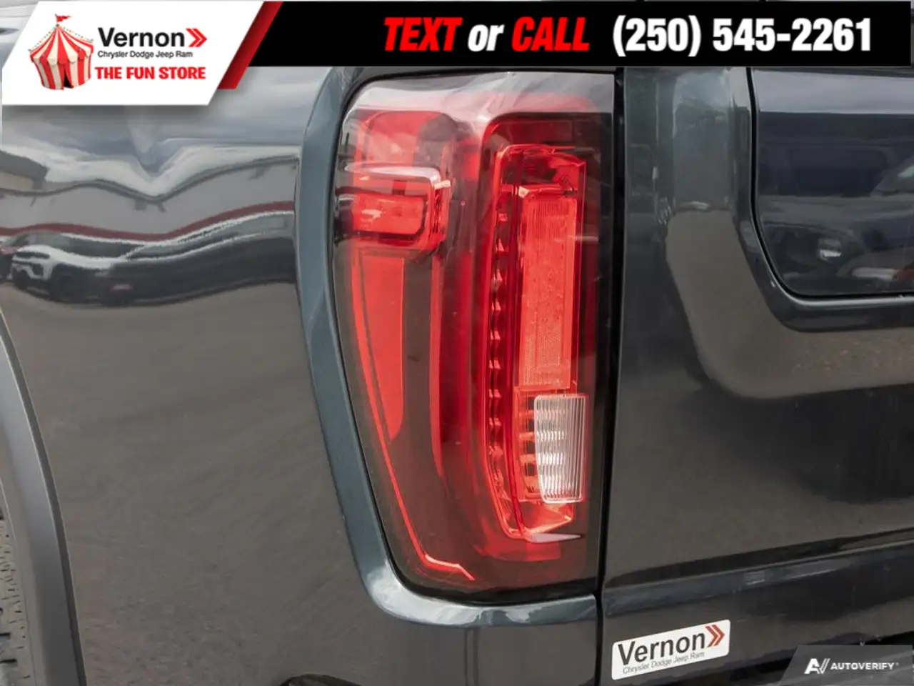 GMC Sierra 3500HD снимка GMC Sierra 3500HD