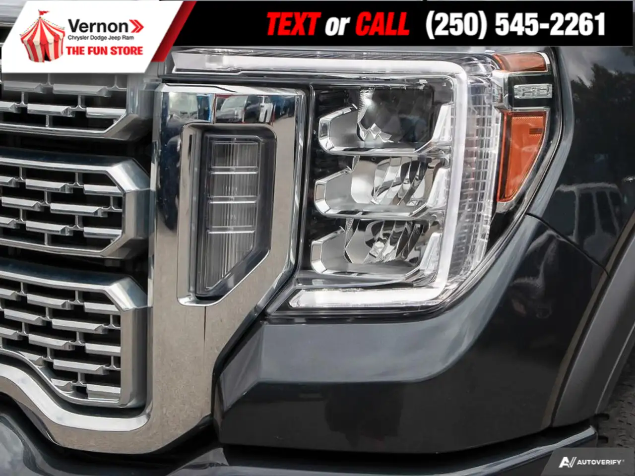 GMC Sierra 3500HD снимка GMC Sierra 3500HD