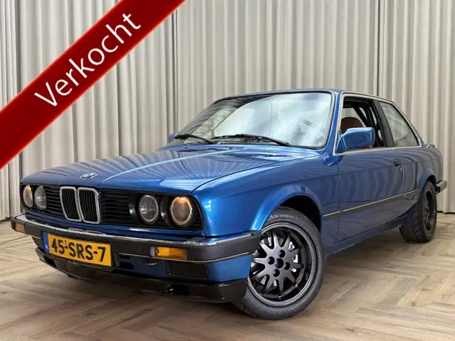 BMW 325 3-serie E30 325i Coupé / 5-Speed Manual  / Circuit