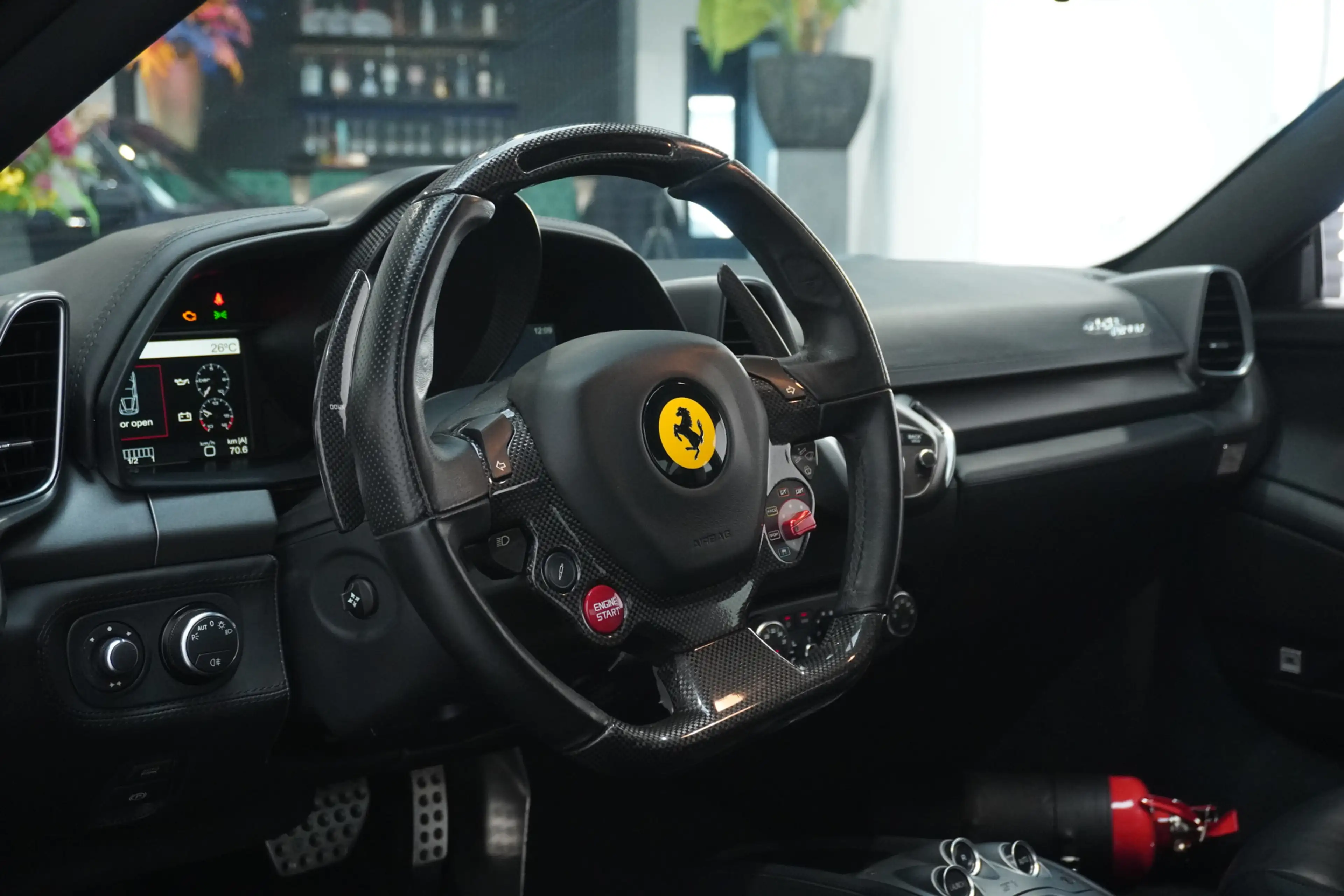 Ferrari 458 4.5 V8 Italia / Lift / Carbon interior / JBL / Top — photo 19