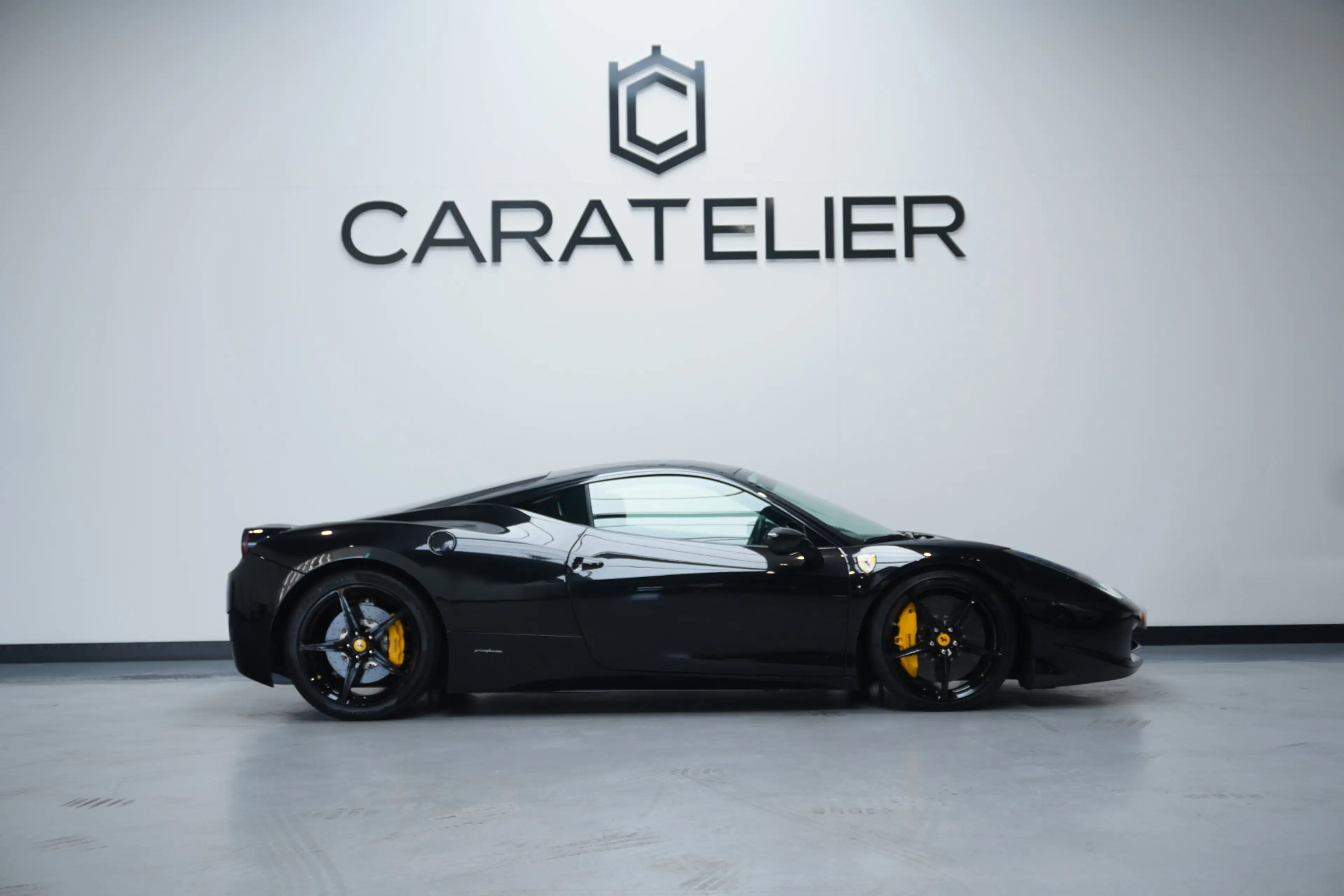 Ferrari 458 4.5 V8 Italia / Lift / Carbon interior / JBL / Top — photo 6