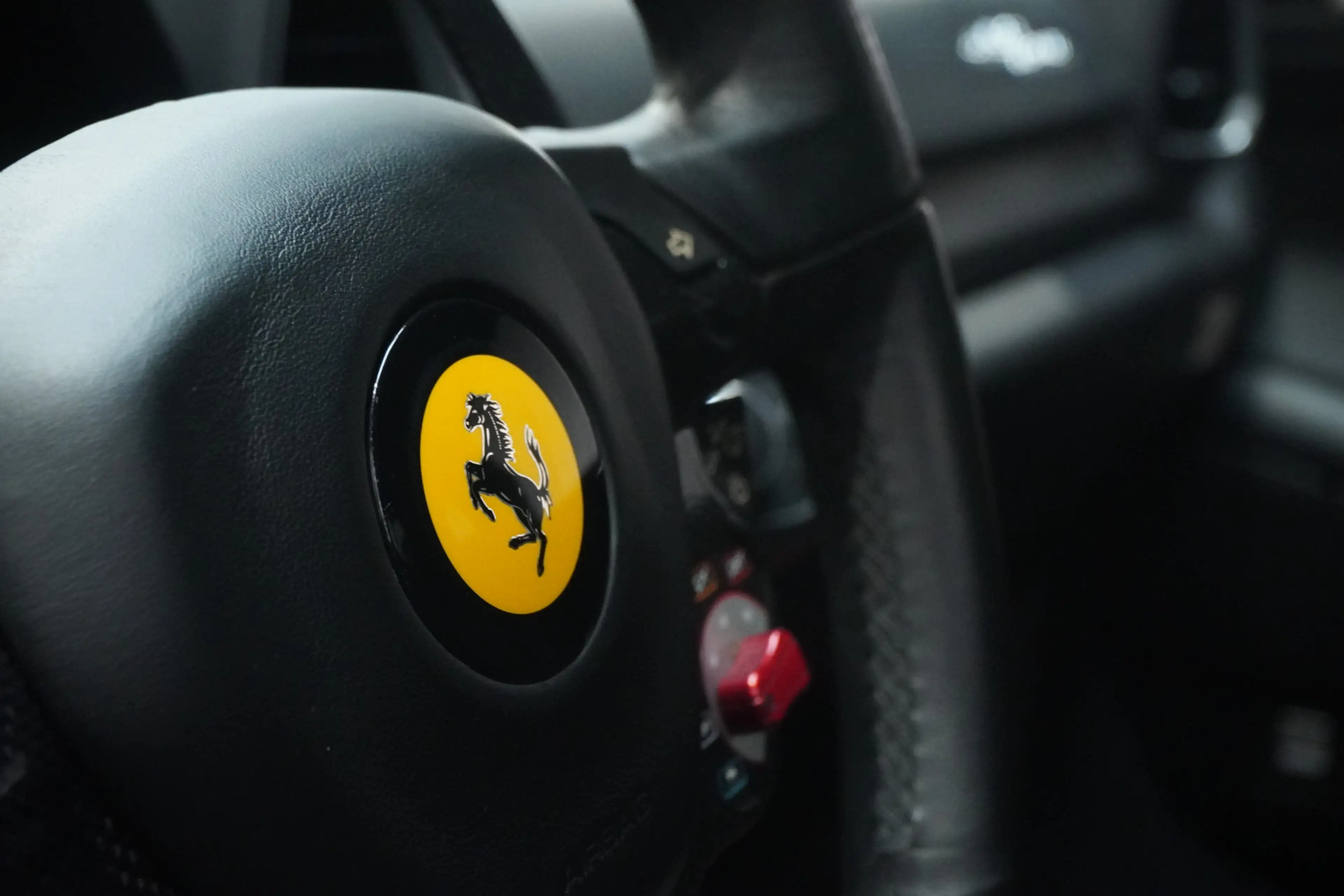 Ferrari 458 4.5 V8 Italia / Lift / Carbon interior / JBL / Top — photo 25