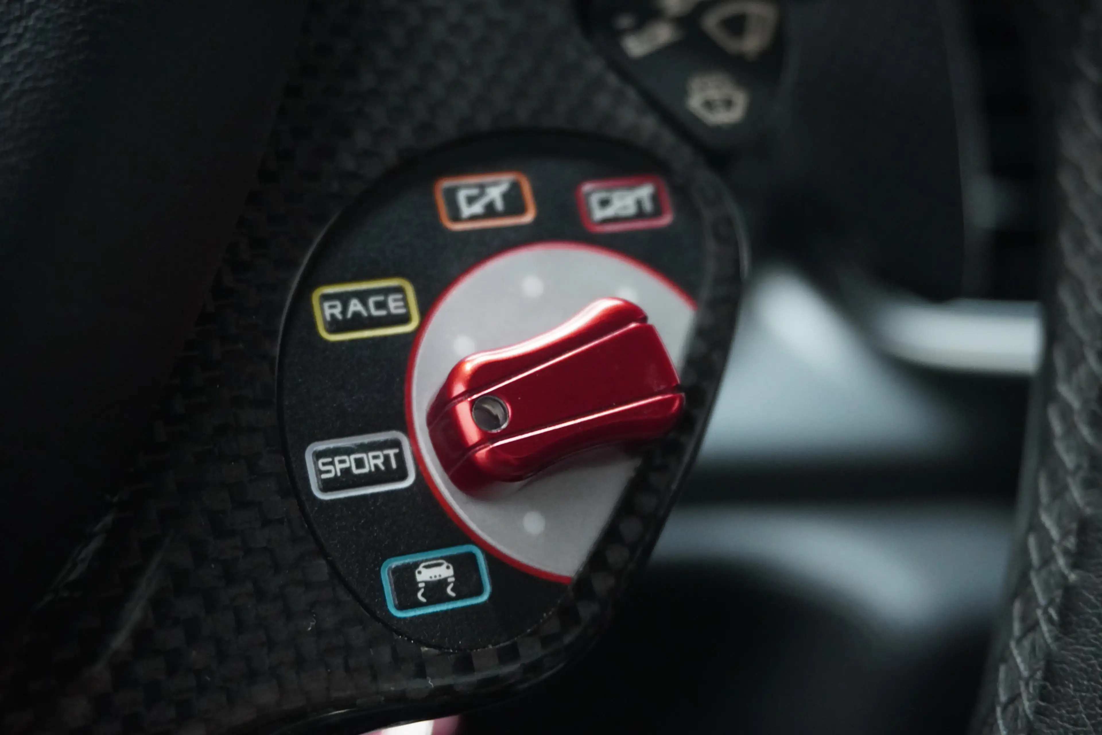 Ferrari 458 4.5 V8 Italia / Lift / Carbon interior / JBL / Top — photo 22