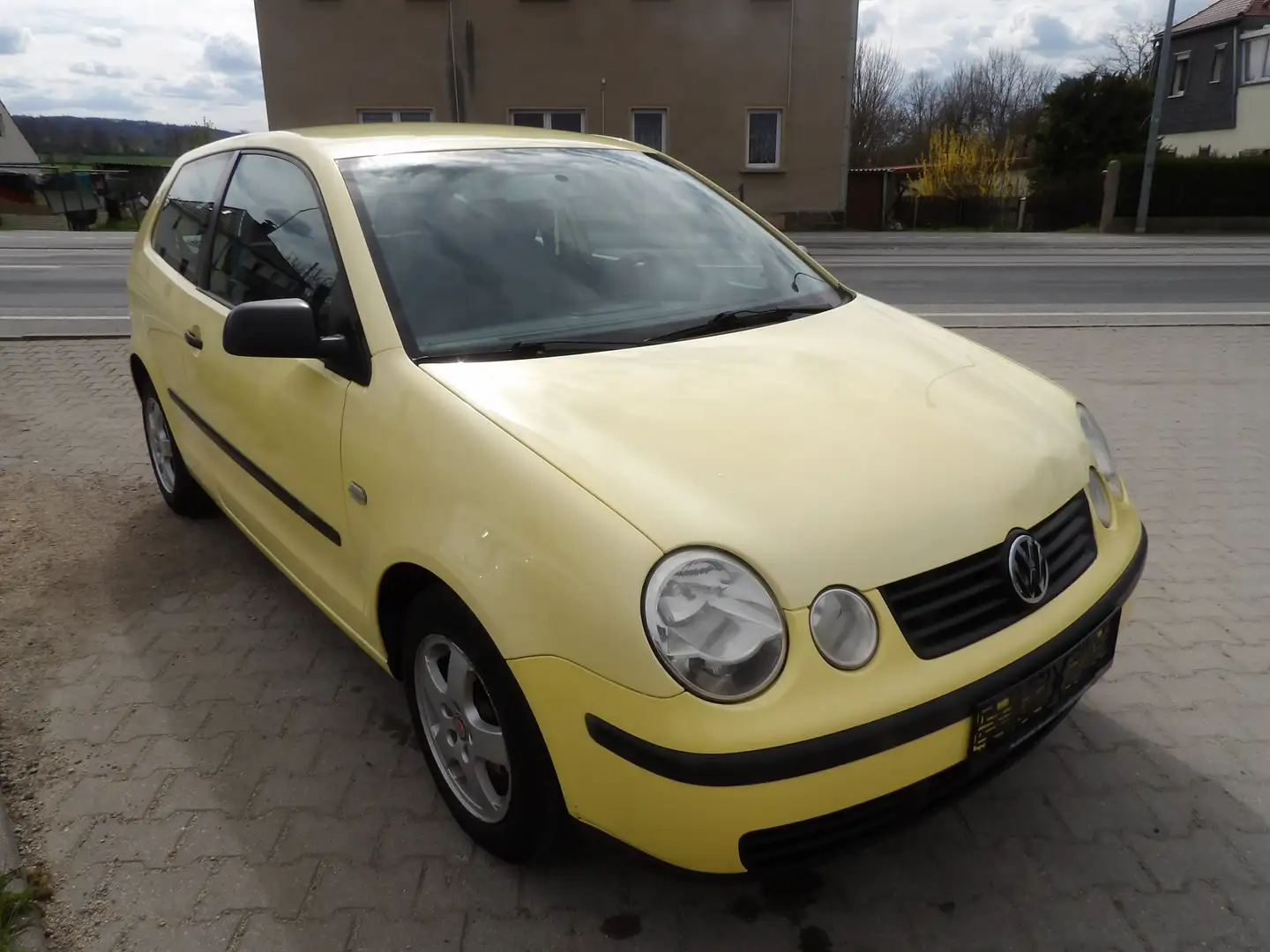 Volkswagen Polo Klima, Sitzheizung, HU-AU NEU Gelb - 1