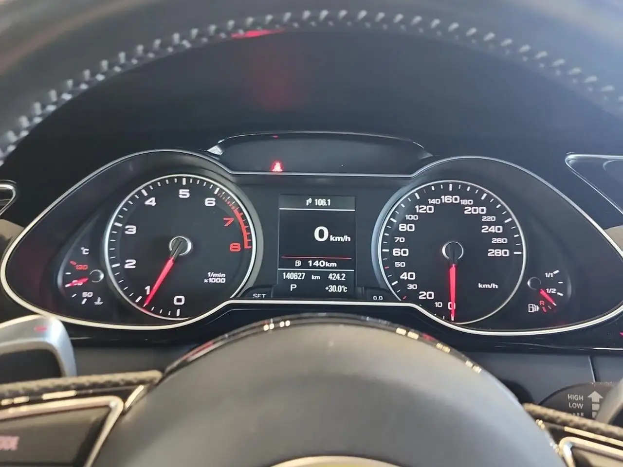 Audi A4 photo Audi A4