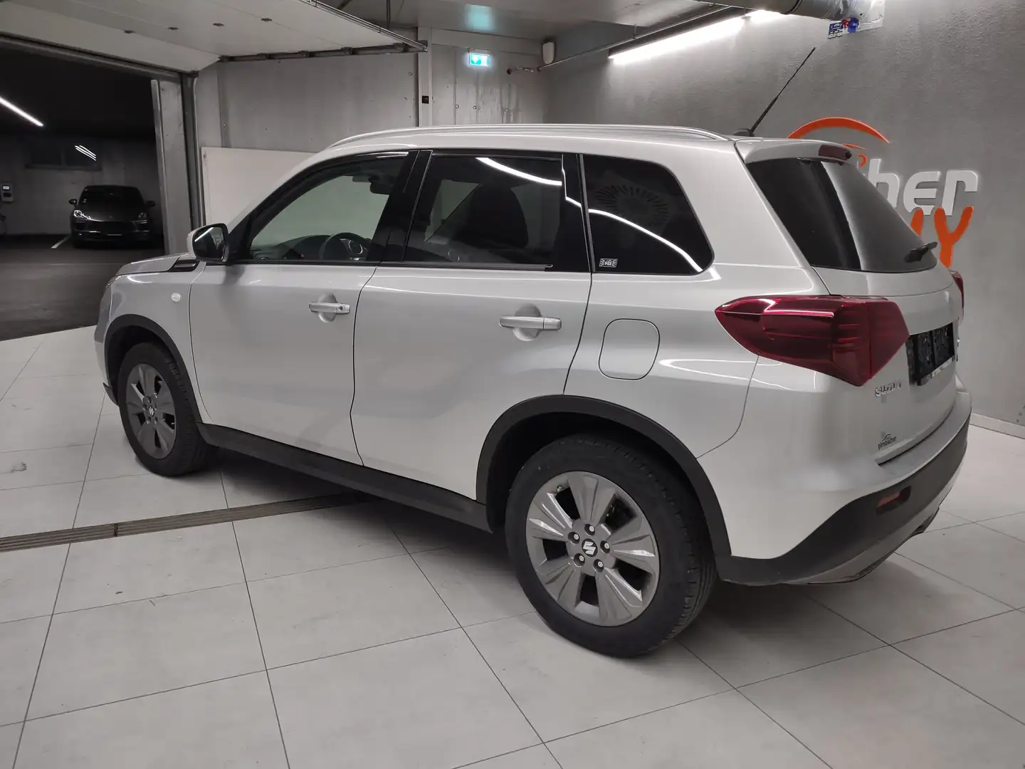 Suzuki Vitara 1,4 GL+ DITC Hybrid ALLGRIP shine Argent - 2