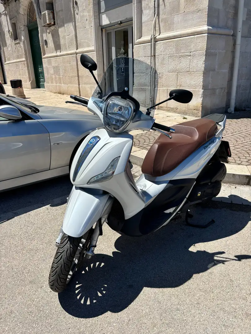 Piaggio Beverly 300 2017 Alb - 1