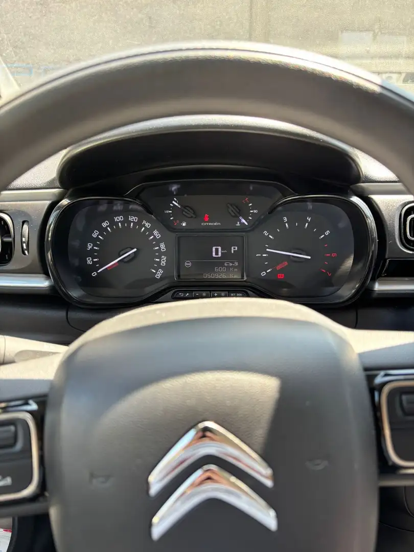 Citroen C3 Pure Tech 110 S&S EAT6 SHINE Neopatentati - 2