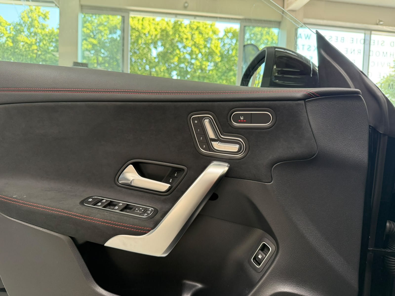 Mercedes-Benz CLA 250 e SB AMG PREM.PLUS+MBEAM+DISTR+FAP+360° — photo 11