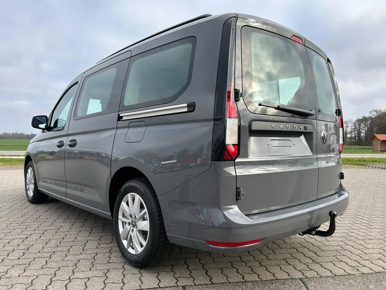 Volkswagen Caddy Life Maxi 2.0 TDI / AHK App-Connect 17
