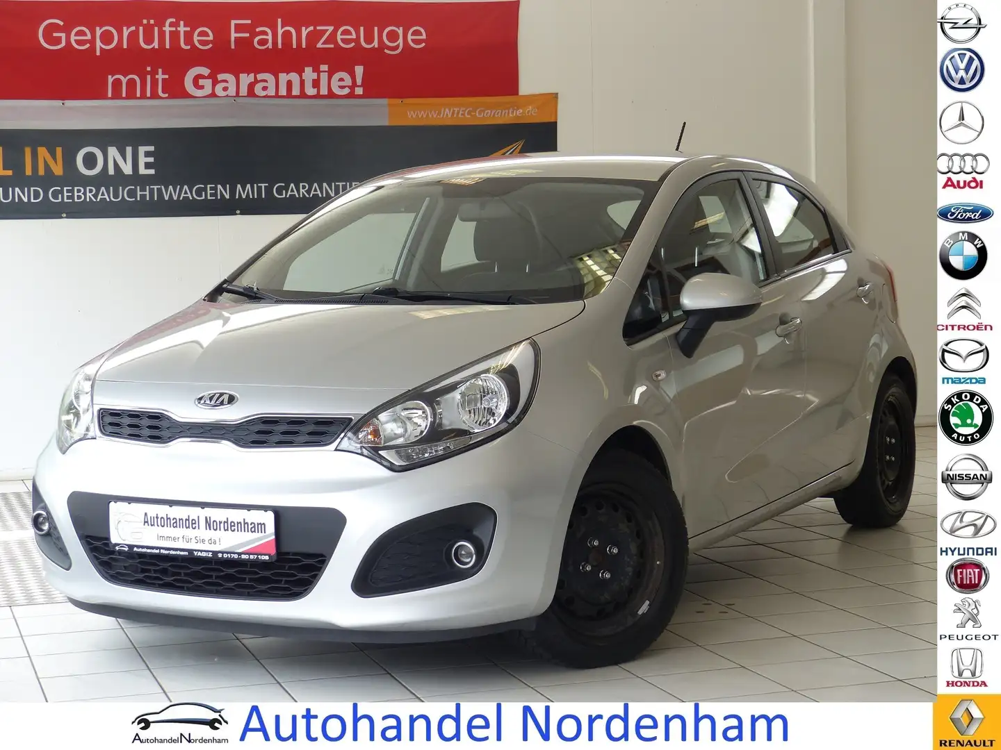 Kia Rio 1.2 Attract*KLIMA*5 TRG*TÜV 02/2027* Zilver - 1