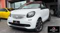 smart forFour 50000 KM UNICO PROPRIETARIO forfour 70 1.0 Passion Weiß - thumbnail 1