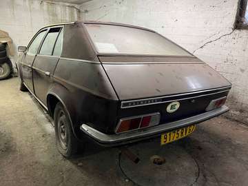 BRITISH LEYLAND PRINCESS / A RESTAURER