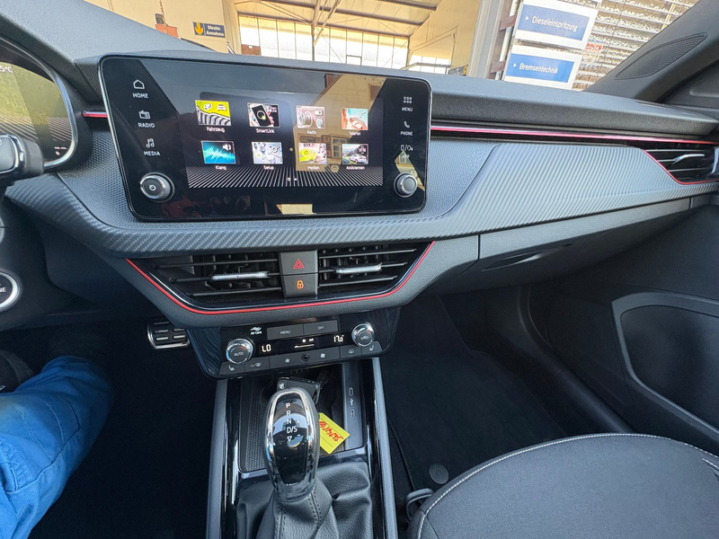 Skoda Scala Monte Carlo Kam.SHZ,LHZ,AH Kuppl. Schwenkb — photo 15