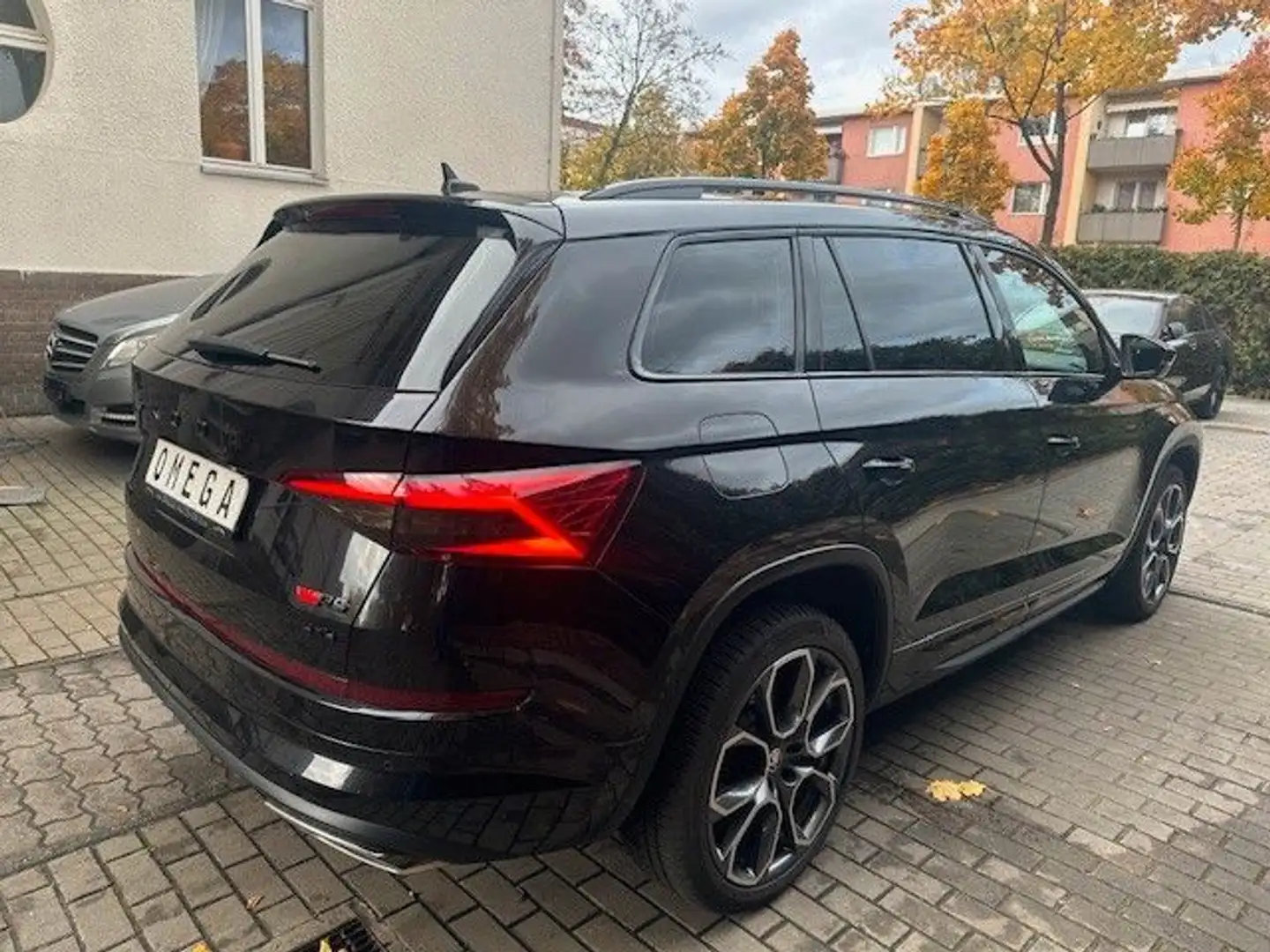Skoda Kodiaq KODIAQ RS 4x4|PANORAMA|KEYLESS|360° KAMERA|ACC Noir - 2