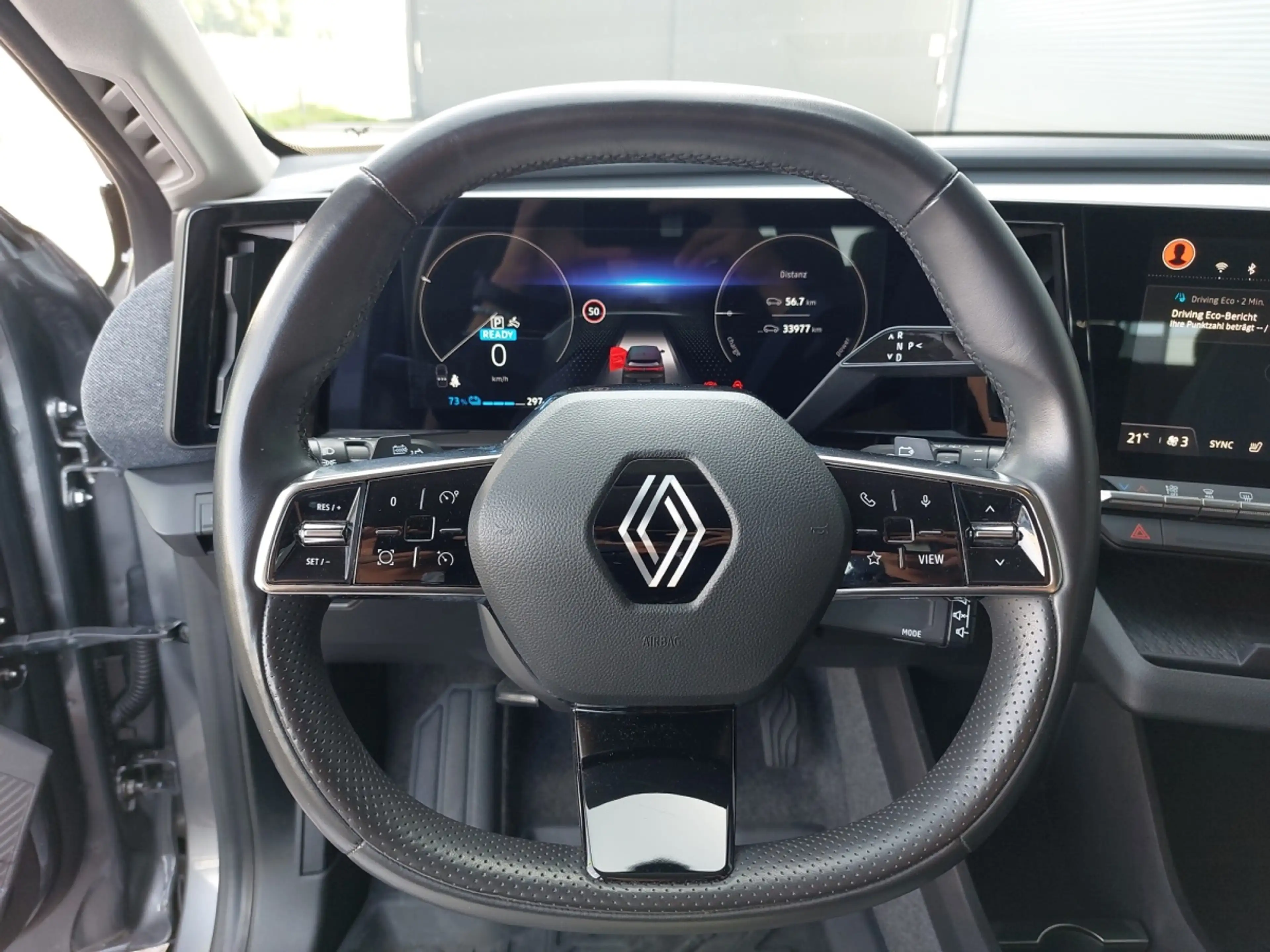 Renault Megane E-Tech Equilibre EV60 220hp optimum charge — photo 13