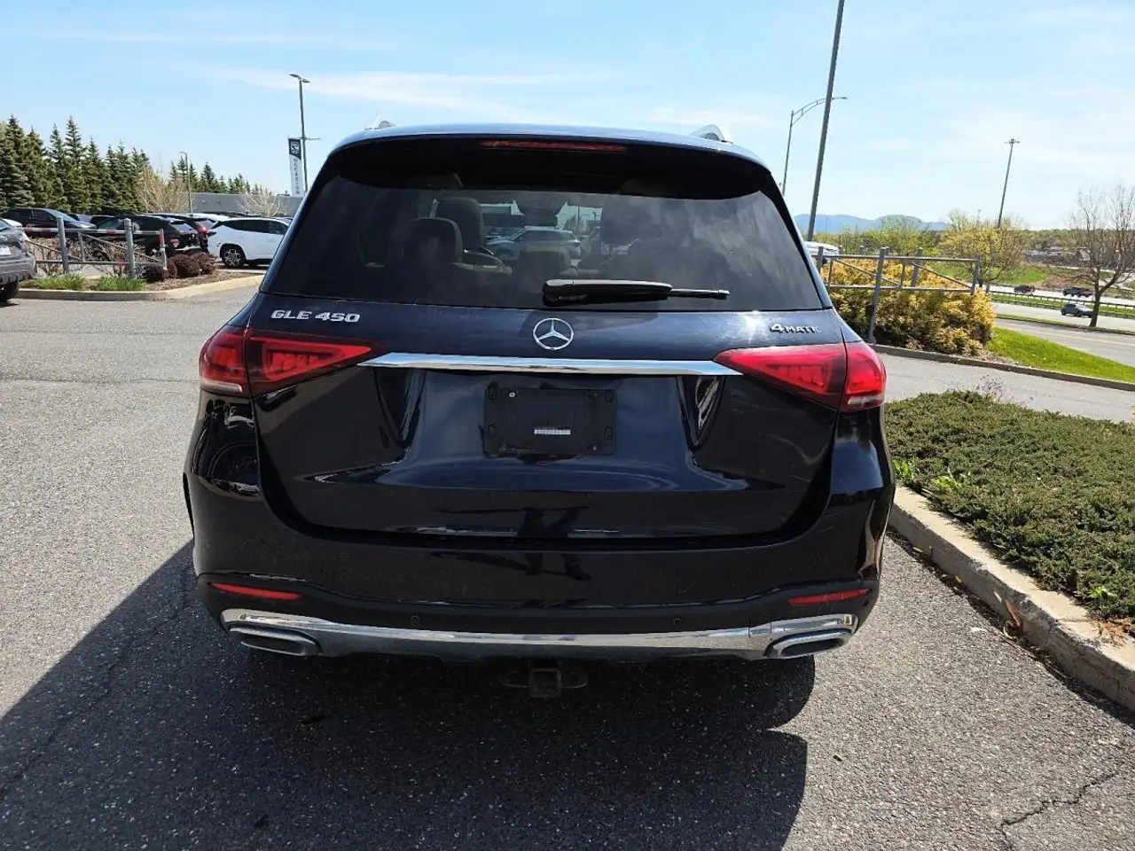 Mercedes-Benz GLE снимка Mercedes-Benz GLE