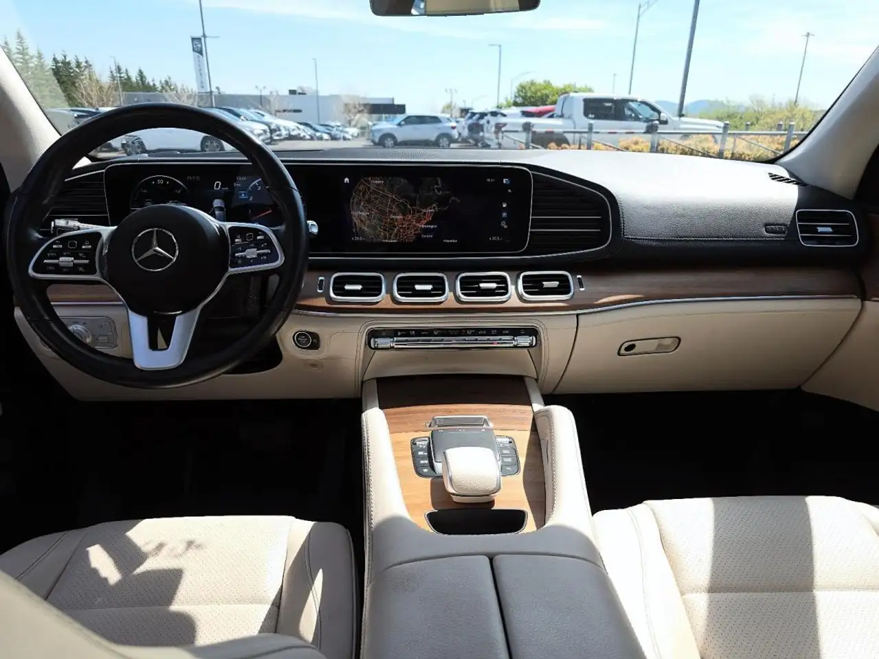 Mercedes-Benz GLE снимка Mercedes-Benz GLE