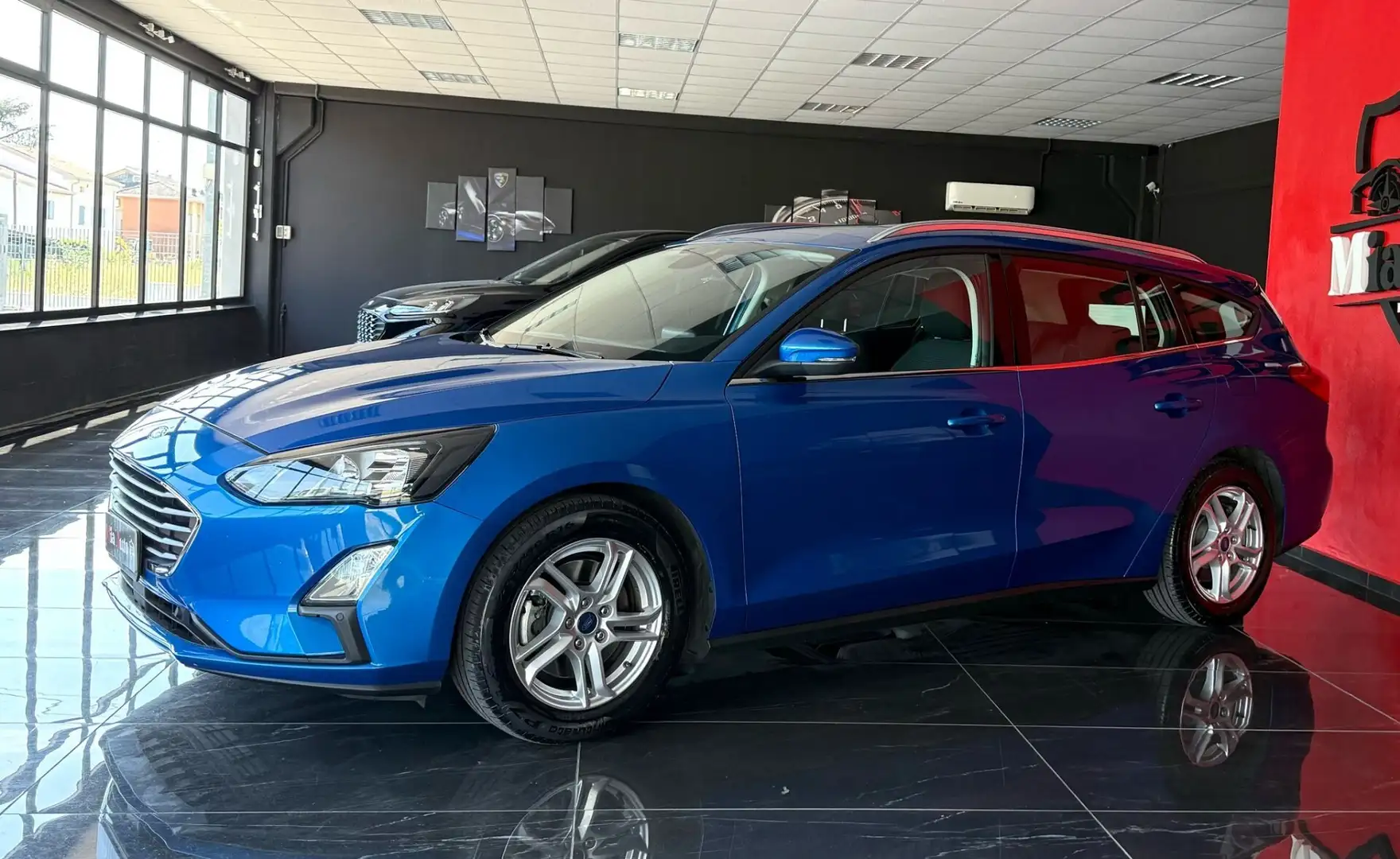 Ford Focus 1.5 EcoBlue 120 CV SW ST-Line Blu/Azzurro - 1