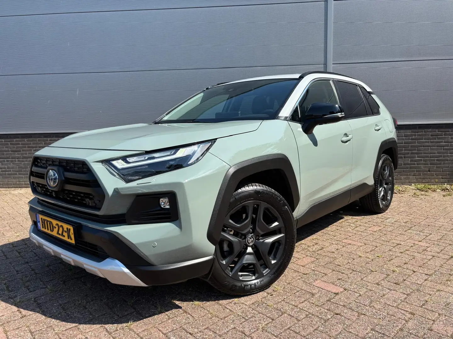 Toyota RAV 4 2.5 Hybrid AWD Adventure Limited Super Compleet ! Groen - 1
